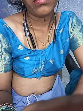 Tamil-Gowshika