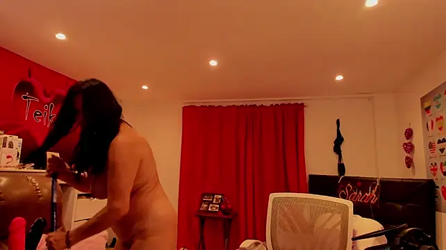 Sarah_teiku