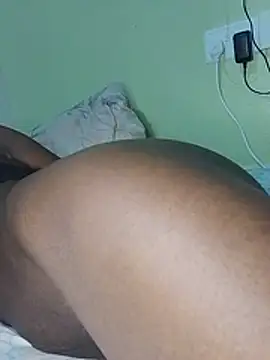 Oliks23 live cam on StripChat