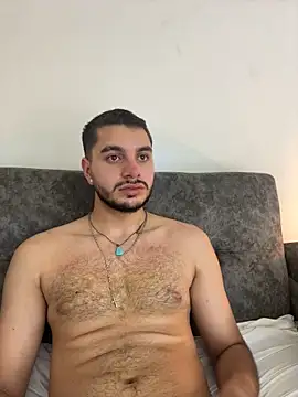 AmadeoWild live cam on StripChat