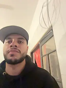 AmadeoWild live sex cam