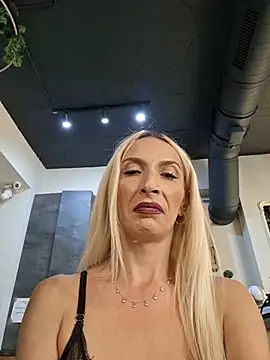 AlexaBarnes