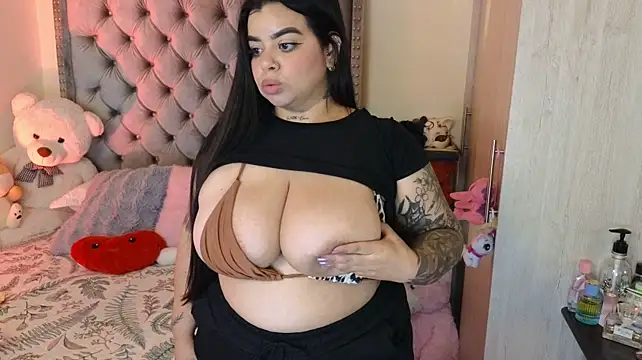 MiahJoness