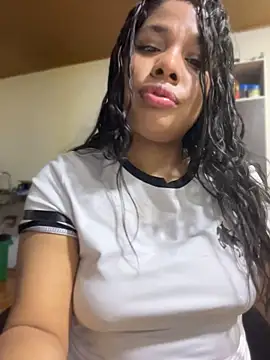 Rashell1_Queen