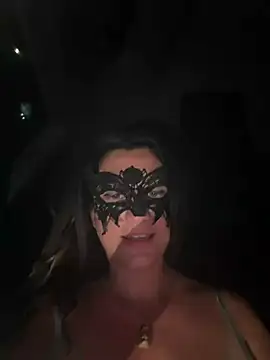 LoveSperm75 live sex cam