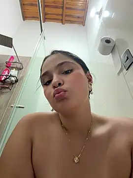 Sarasweet_sex live cam on StripChat