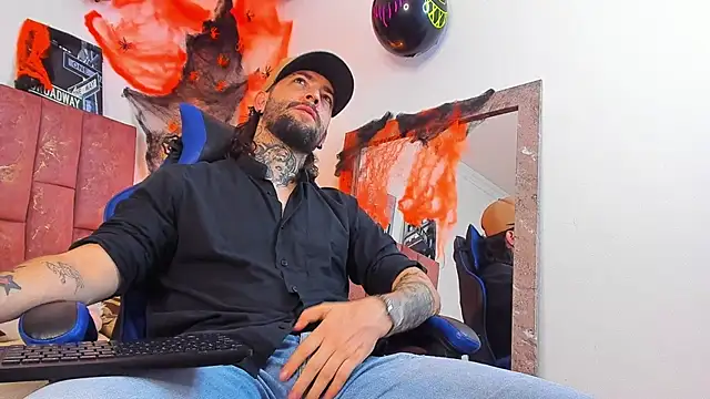 alpha_master1 (M young) - NAKED + MASTURBATION