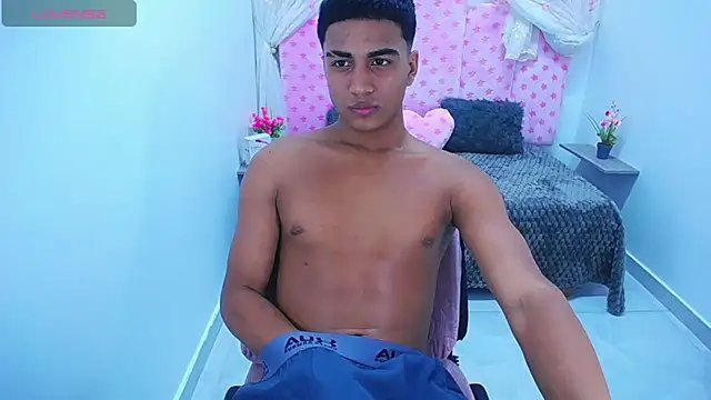 oliver-parker webcam