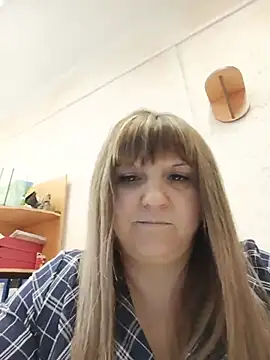 Office_Albertina live cam on StripChat