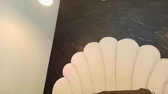 kissme_luna webcam