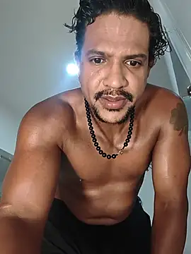 bigdick211292 (M young) - Fuck hard 🥵🍆🥛 give me my hot 🥵 milk