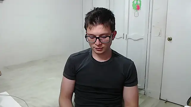 MathewCollin on Stripchat