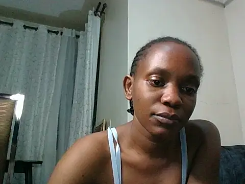 Pixieluck live cam on StripChat