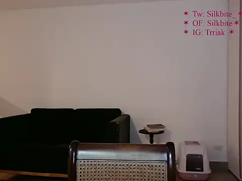 babyluna_8_8 live cam on StripChat