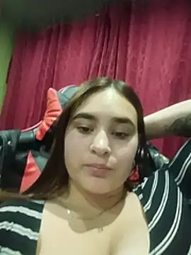 katty_42 (F teen) - Blojob dildo