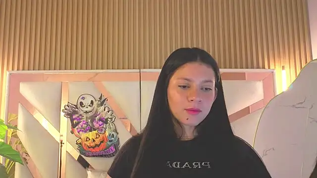 RaeDoll_t