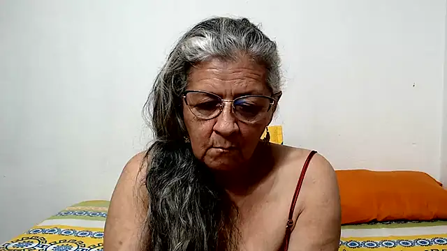 candy_mature_ live sex cam
