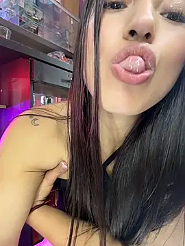 HollyAngel2 live sex cam