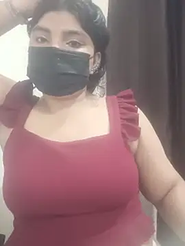 Your_Sanaa1 live cam on StripChat