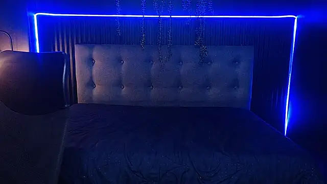 Bridgette_058 live cam on StripChat