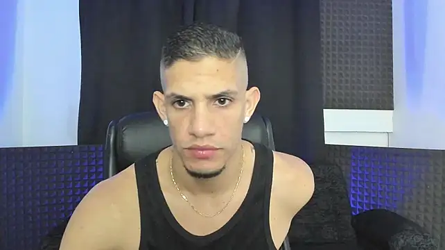 jhonnysnow17 live cam on StripChat