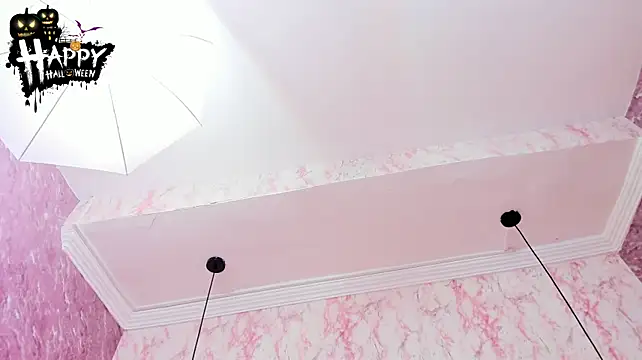 Little_Ariana26