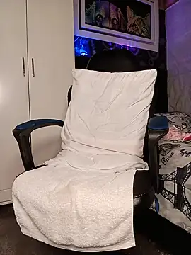 Isabella__Noir