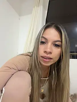 Mia_Rosee1 live cam on StripChat