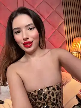milliedixon (F young) - 💃 5 spanks on the ass