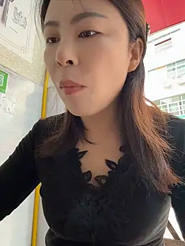 YaoYao8888 live cam on StripChat