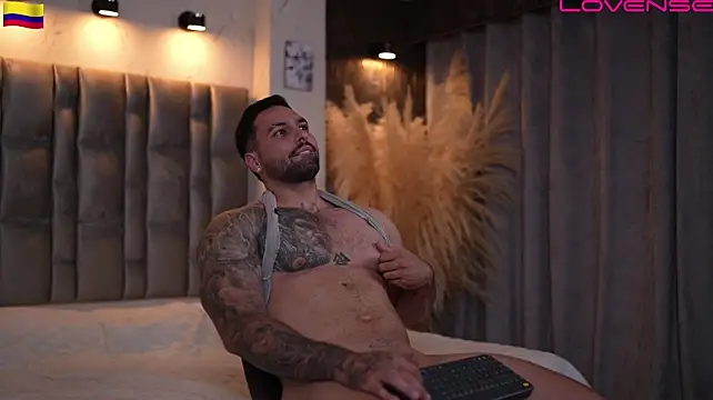 john_king29 (M young) - cum show