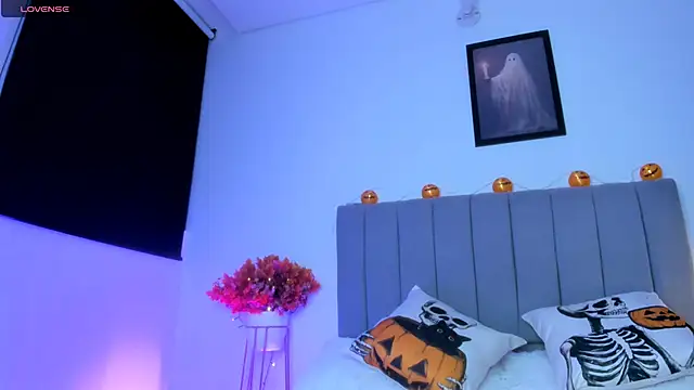 sophie_connors live cam on StripChat