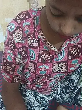 Your_Alinaa