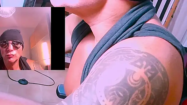 MattSteelX live cam on StripChat