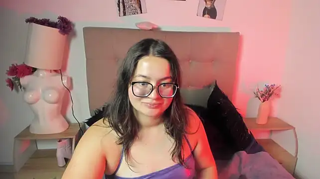 Lilith_cute_