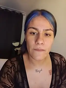 Salome_Cherie live cam on StripChat