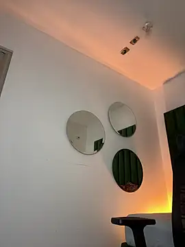 Samir_bear live cam on StripChat