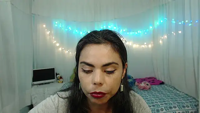 ms_megan_shadow live cam on StripChat