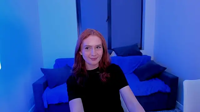 Kali_Kis live cam on StripChat