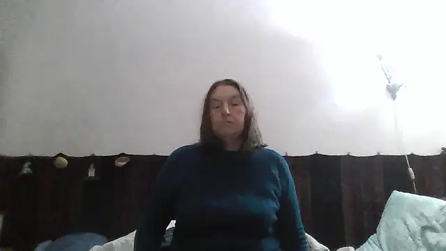 AnnaLive570 live cam on StripChat