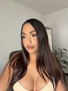 Modelo: carminaurmommy