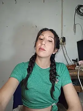 Cristal_azul777 live cam on StripChat