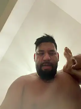 ThiagoLives live cam on StripChat