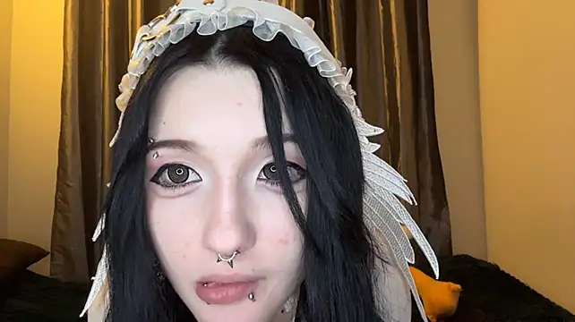 GoldenSweeti webcam