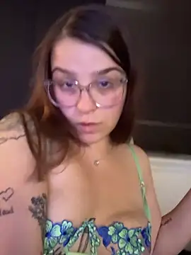 joeystaciee live cam on StripChat