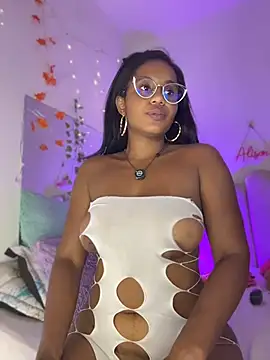 AlisonHoot69 webcam