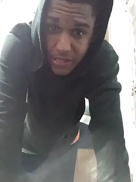 blackrj24cm live cam on StripChat