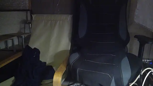 DxnkeyDxng live cam on StripChat