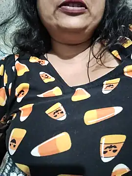 Hot_indian_Milf webcam
