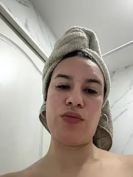 LatinaFuegoX